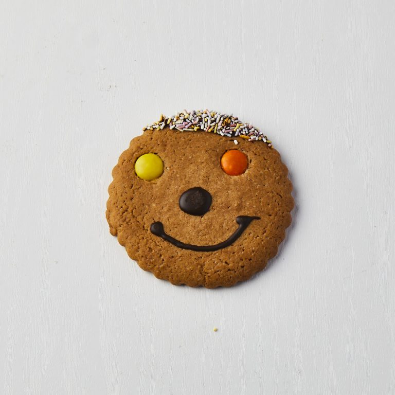 Biscuits Gingerbread Smiley Face Yummies Deli