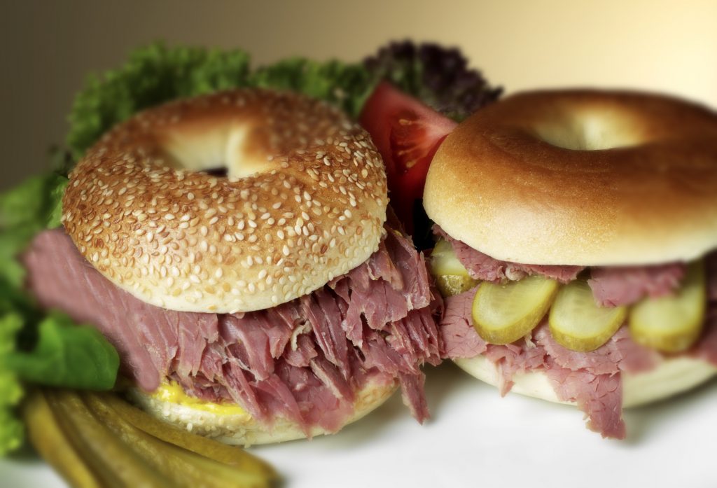 Filled Bagels Salt Beef bagel ( cold , no pickles and mustard