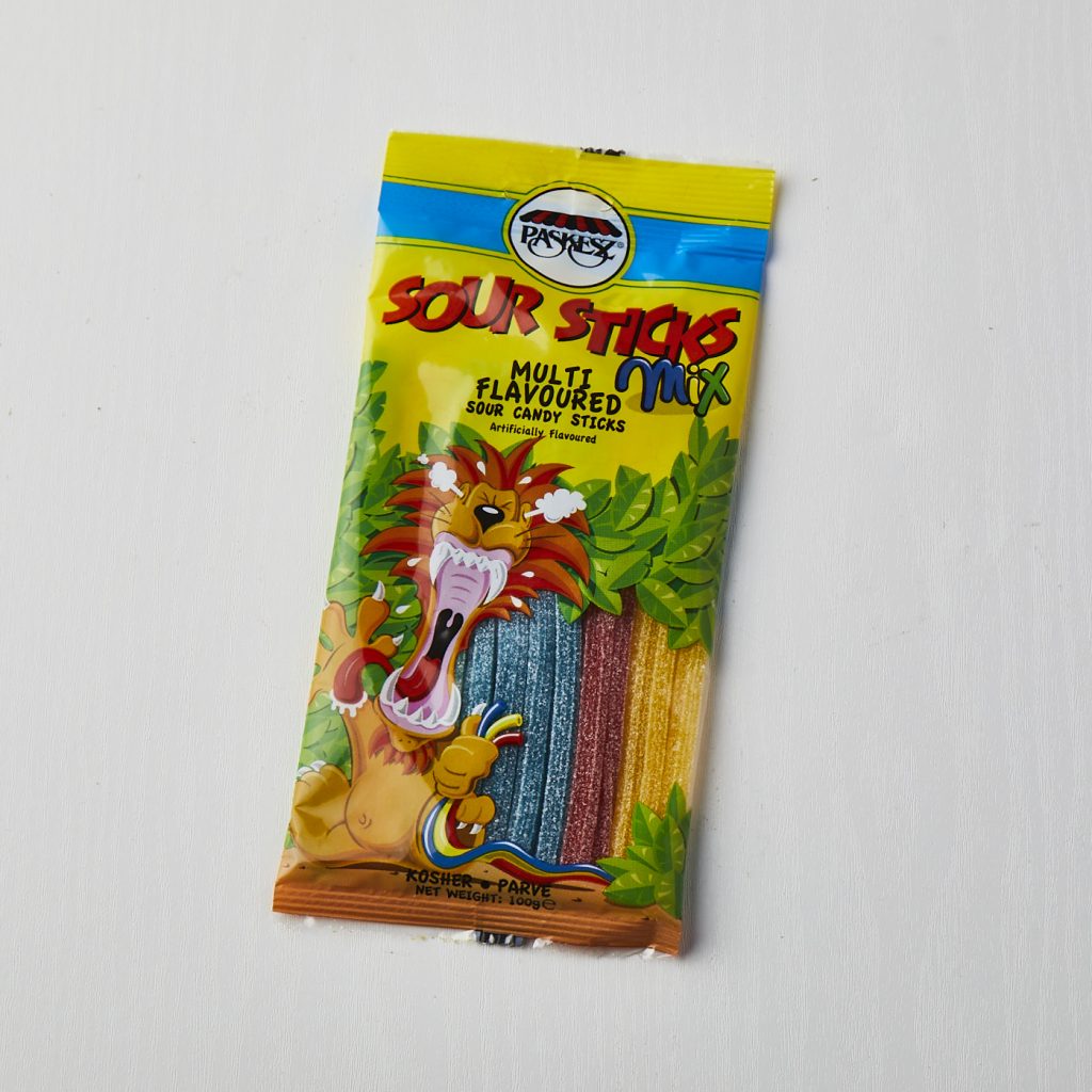 Sweets Sour Sticks STRAWBERRY Yummies Deli